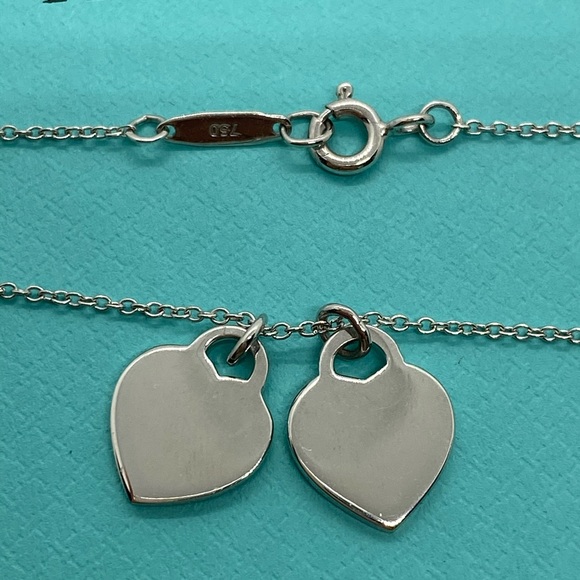 Return to Tiffany Mini Tags w/Diamonds 18k Gold - Picture 4 of 5